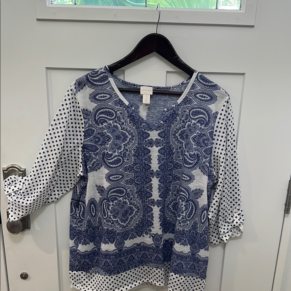 Chico's Purple and White Relaxed Graphic Blouse